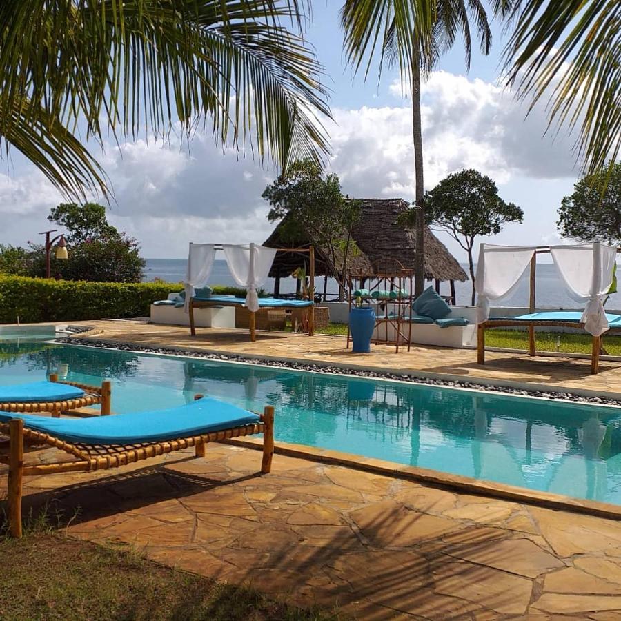 Hotel Ivory Ocean View Marumbi Exterior foto